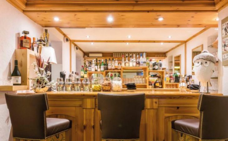 Les Sherpas Hotel, Courchevel, Bar